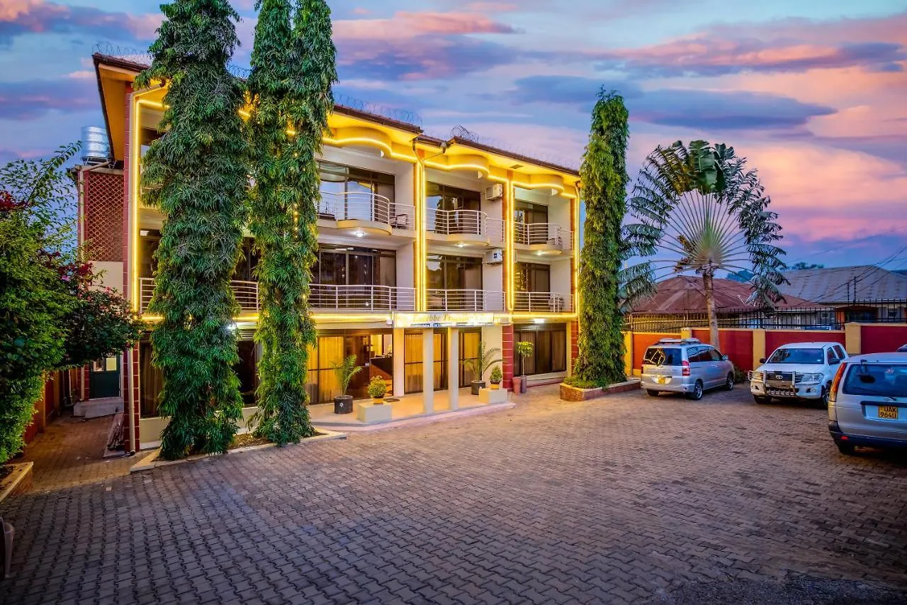 Entebbe Traveller'S Hotel